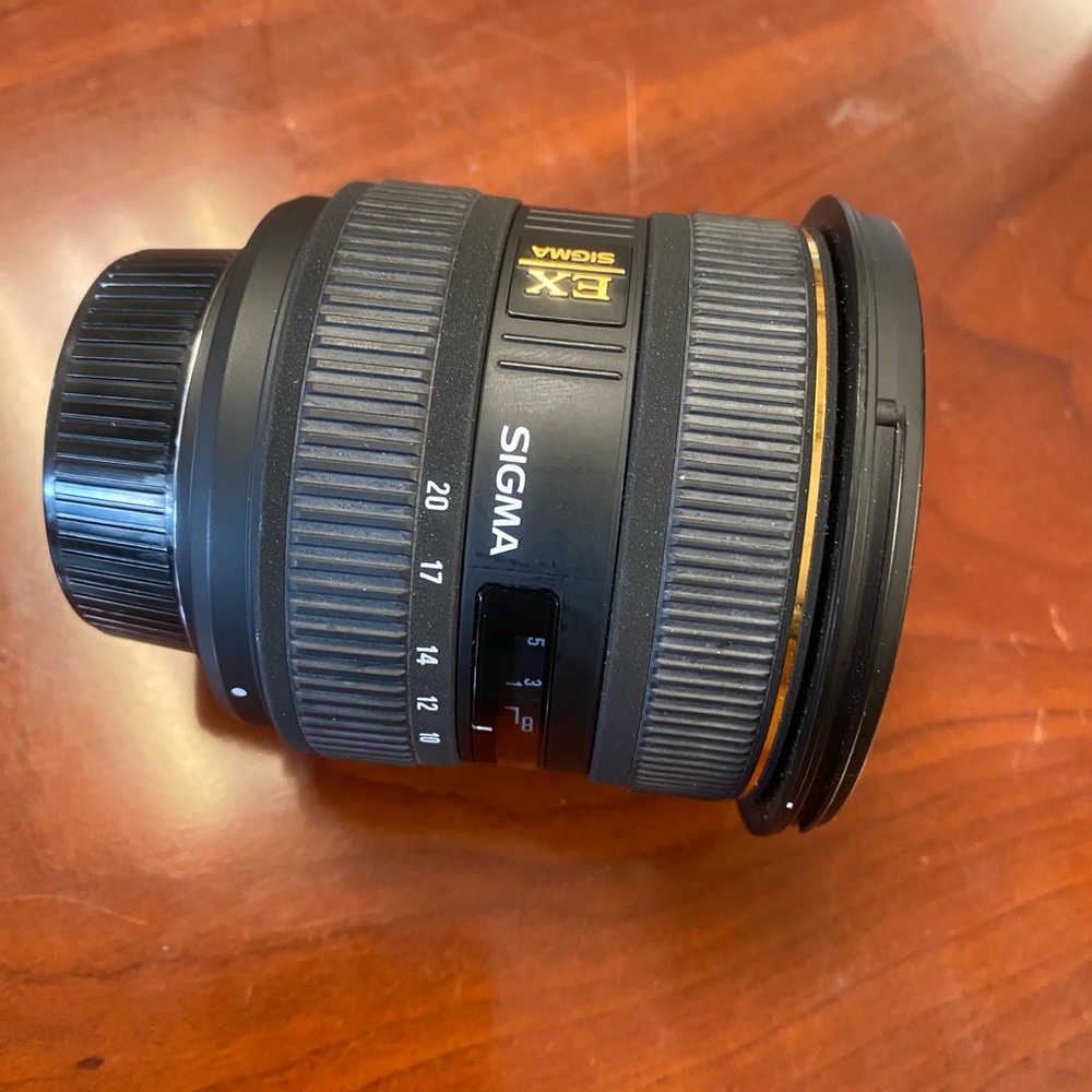 SIGMA 10-20mm F4-5.6 EX DC HSM Lens